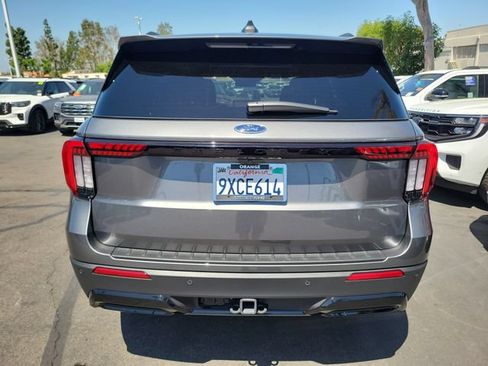 Used 2026 Ford Explorer ST-Line w/ ST-Line Street Pack RWD image 22