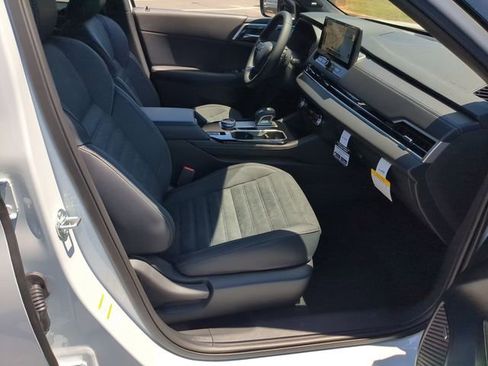 New 2026 Mitsubishi Outlander LE FWD image 36