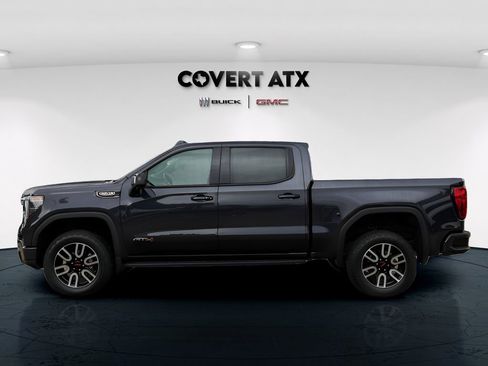 Used 2024 GMC Sierra 1500 AT4 w/ Technology Package image 5