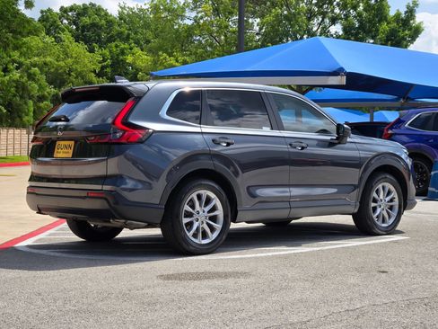 Used 2023 Honda CR-V EX-L image 3