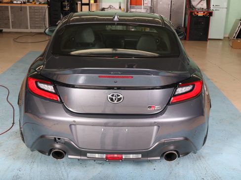 Used 2022 Toyota GR86 Premium image 21