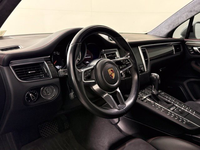 Used 2017 Porsche Macan Turbo AWD/4WD image 5
