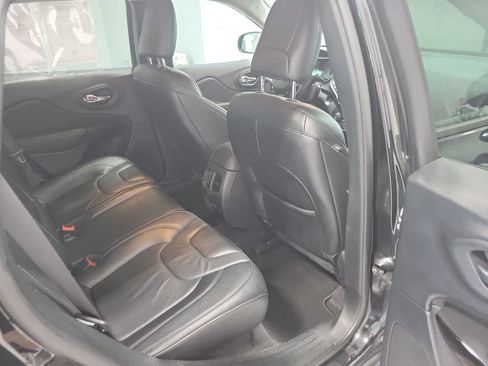 Certified 2023 Jeep Cherokee Altitude Lux AWD/4WD image 18