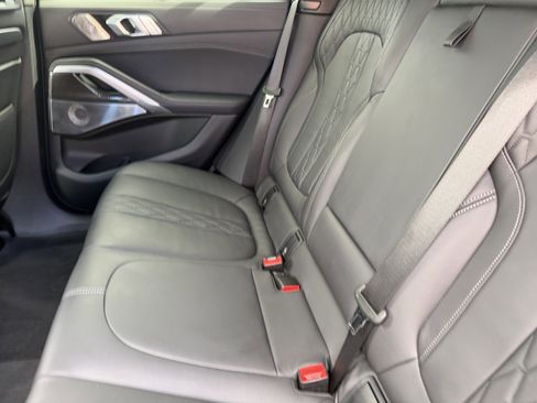 Used 2022 BMW X6 M50i w/ Executive Package image 17