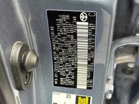 Certified 2024 Toyota Corolla LE image 32