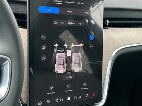 New 2025 Volvo EX90 Plus w/ Protection Package Premier image 25