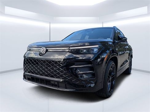 New 2026 Volkswagen Tiguan SE R-Line FWD image 40