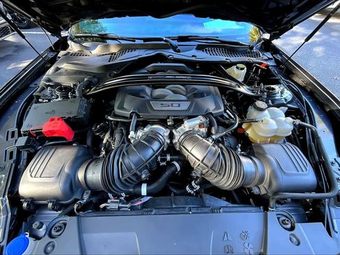 Used 2024 Ford Mustang Dark Horse image 28