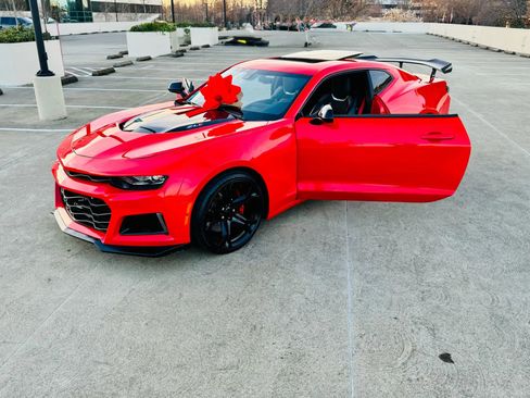 Used 2022 Chevrolet Camaro SS image 21
