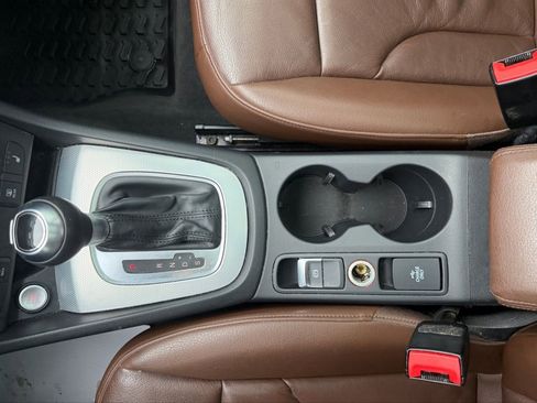 Used 2018 Audi Q3 2.0T Premium image 32