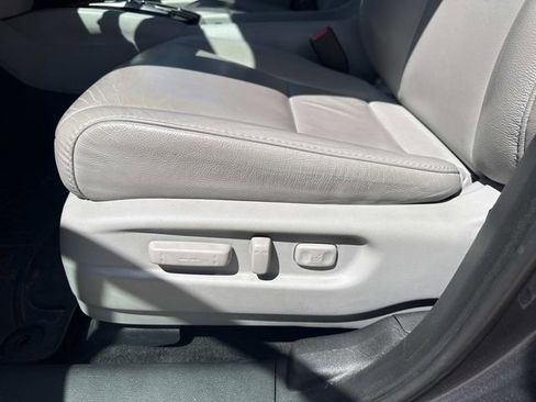 Used 2020 Honda Pilot Touring image 22