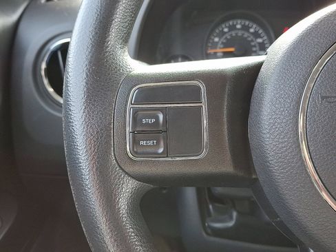 Used 2016 Jeep Patriot Sport w/ Power Value Group image 23