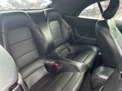 Used 2022 Ford Mustang Premium image 14