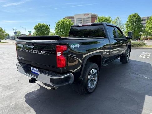 Used 2024 Chevrolet Silverado 2500 Custom w/ Custom Convenience Package AWD/4WD image 7
