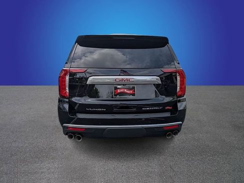 Used 2024 GMC Yukon XL Denali AWD/4WD image 4