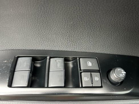 New 2026 Toyota Camry LE w/ Convenience Package image 12