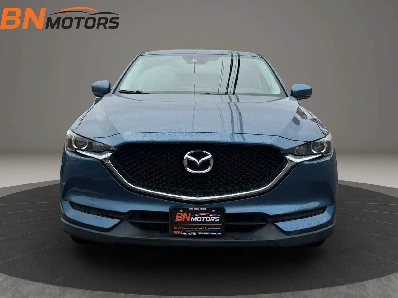 Used 2017 MAZDA CX-5 Touring AWD/4WD image 3