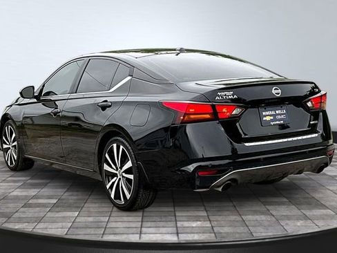 Used 2022 Nissan Altima 2.0 SR FWD image 5
