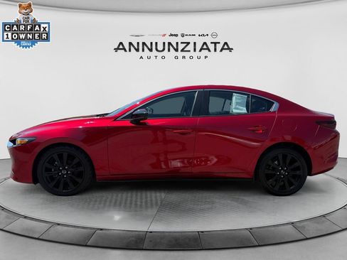 Used 2024 MAZDA MAZDA3 s FWD image 2