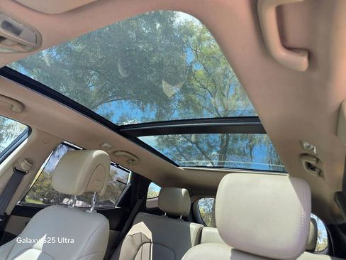 Used 2018 Hyundai Santa Fe Sport w/ 2.4L Tech Package 04 image 18