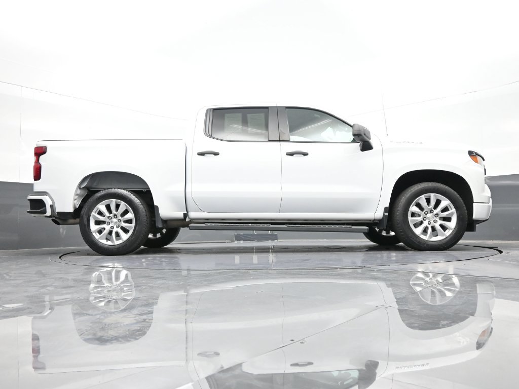 Used 2023 Chevrolet Silverado 1500 Custom RWD image 28