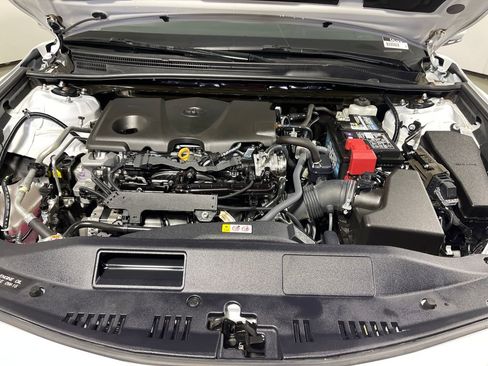Certified 2023 Toyota Camry SE image 9