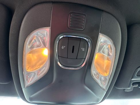 Used 2024 Jeep Compass Latitude AWD/4WD image 20