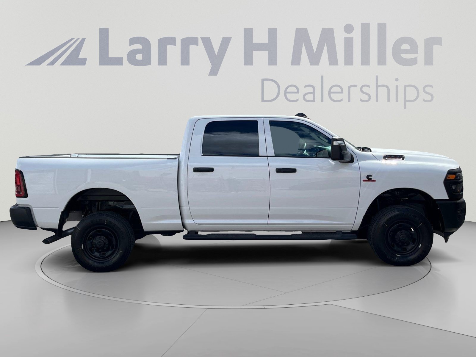 New 2026 RAM 2500 Tradesman AWD/4WD image 6