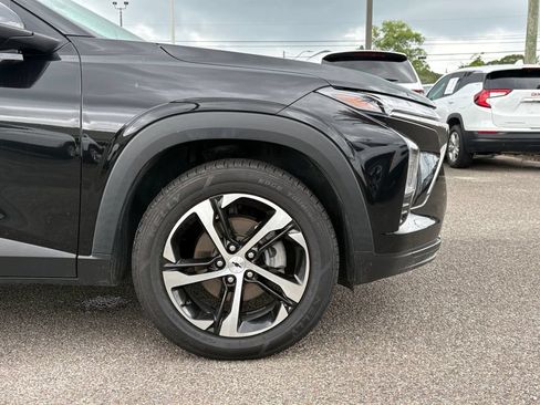 Used 2024 Chevrolet Trax RS w/ Sunroof Package FWD image 22
