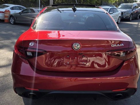 Used 2018 Alfa Romeo Giulia Ti Sport w/ Quick Order Package 22U Sport image 8