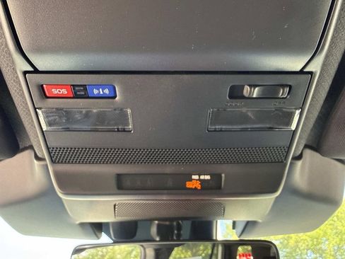 New 2026 Subaru Outback Premium AWD/4WD image 40