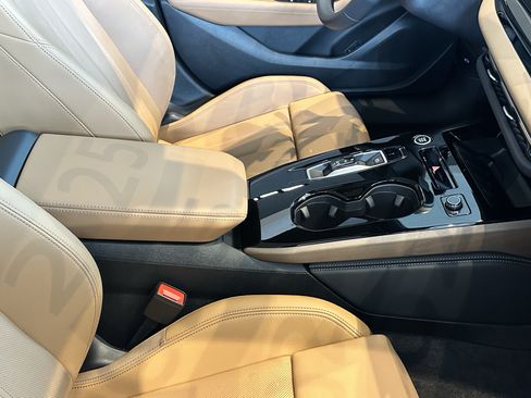 Used 2025 Audi A5 2.0T Premium Plus w/ Premium Plus AWD/4WD image 21