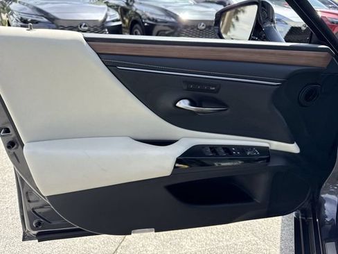 Certified 2024 Lexus ES 350 w/ Premium Package FWD image 13