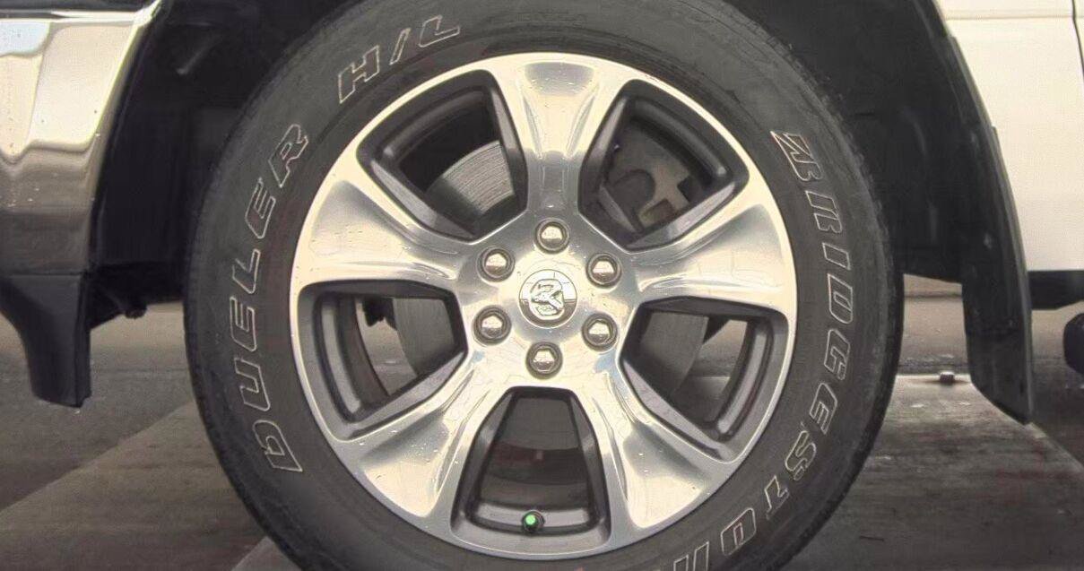Used 2023 RAM 1500 Laramie RWD image 9