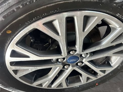 Used 2020 Ford Escape SEL AWD/4WD image 17