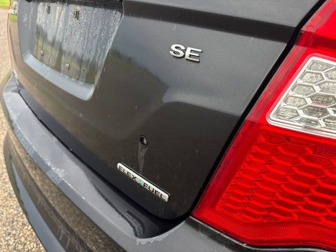 Used 2012 Ford Fusion SE FWD image 4