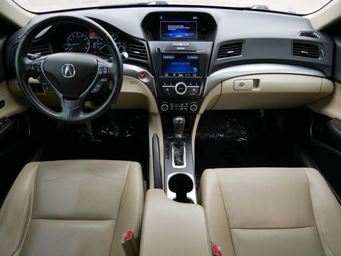 Used 2016 Acura ILX w/ Premium Package FWD image 10
