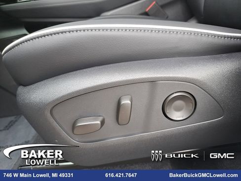 New 2026 Buick Enclave Preferred image 33