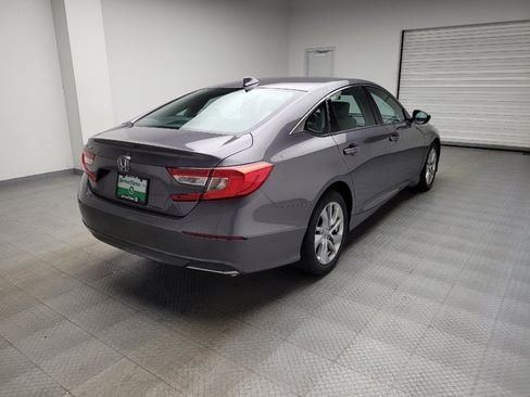 Used 2018 Honda Accord LX image 9