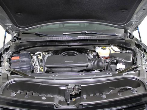 Used 2023 Chevrolet Tahoe LT w/ Luxury Package image 7