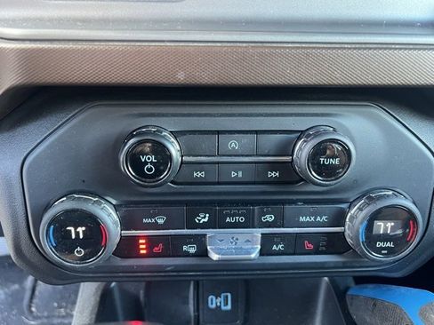 Used 2023 Ford Bronco Outer Banks image 26