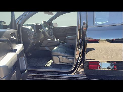 Used 2024 Chevrolet Colorado Trail Boss w/ Advanced Trailering Package AWD/4WD image 21