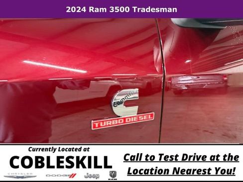 Used 2024 RAM 3500 Tradesman w/ Chrome Appearance Group AWD/4WD image 12