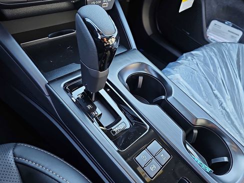 New 2026 Subaru Outback Limited AWD/4WD image 7