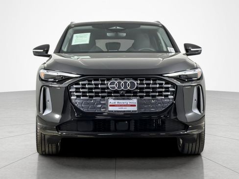 Used 2025 Audi Q5 Premium Plus w/ Premium Plus AWD/4WD image 8