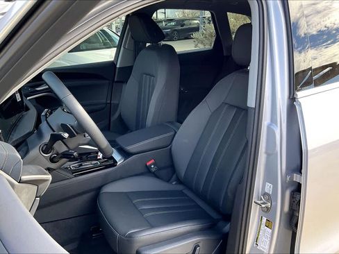 New 2025 Audi Q5 Premium Plus image 9