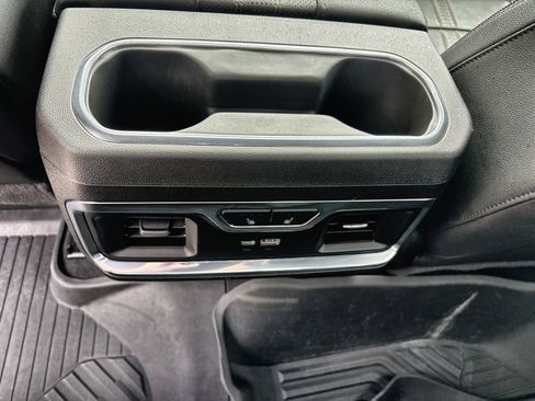 Used 2025 Chevrolet Silverado 3500 High Country w/ High Country Premium Package image 31