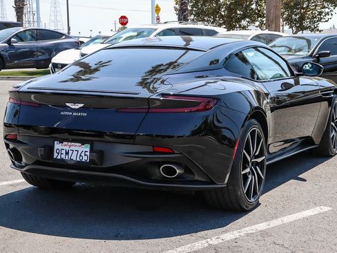Used 2020 Aston Martin DB11 Coupe RWD image 7