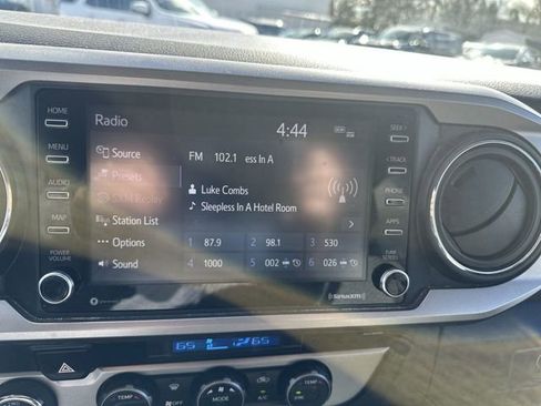 Used 2023 Toyota Tacoma SR5 w/ Technology Package AWD/4WD image 14