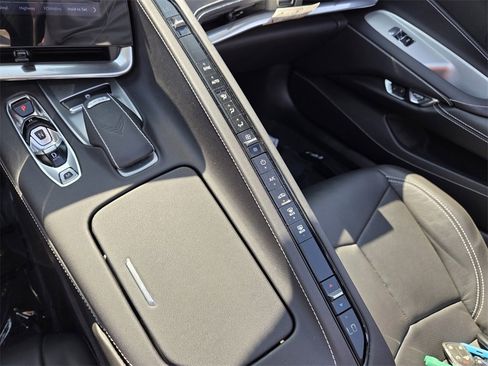 Certified 2024 Chevrolet Corvette Stingray Convertible w/ 1LT image 25